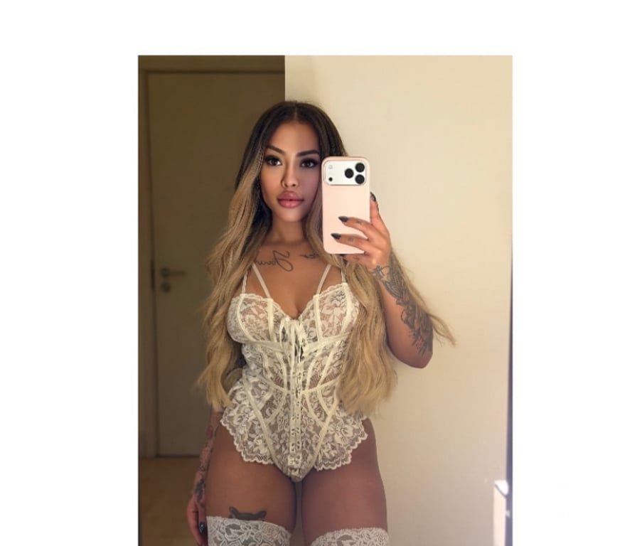 Escorts South West London Battersea - South West London - Photos for ❤️‍🔥 BLONDE BRAZILIAN IN TOWN 🇧🇷