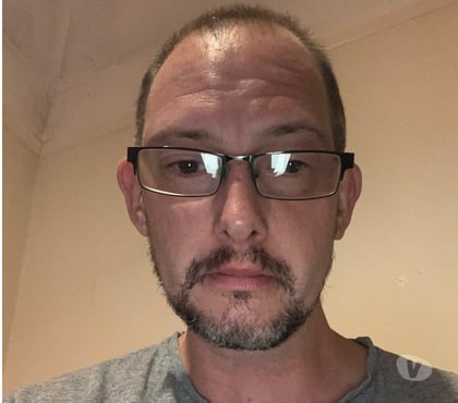 Local Swingers Cranleigh Waverley - Photos for Bi curious guy looking for bi couples