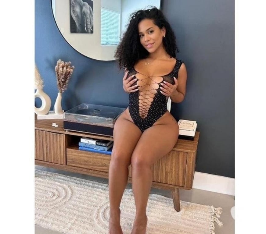 Escorts Devon Exeter - Photos for 🔥Warm, Passionate and Discreet Latin Girl🔥