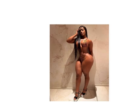 Escort Dunfermline Fife - Photos for Hi, I'm Chanel, a beautiful Latina.