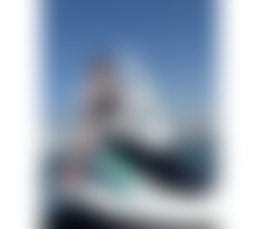 💎 Lisa — 19 • Petite • Luxury & Mystery 💎