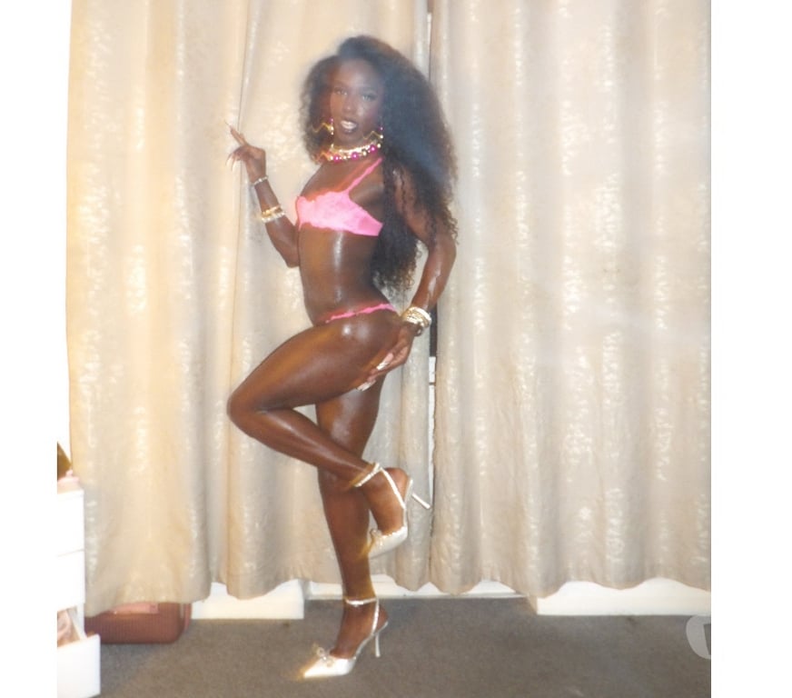Trans Escorts East London Bromley by Bow - East London - Photos for Zâmbia Ébonê 🇧🇷✨💕