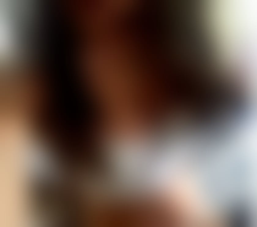 Escorts Stirling Stirling City Centre - Stirling - Photos for Hot very busty lady in Town till Tuesday only