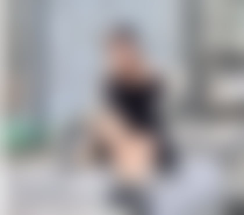 I am a hot Pakistani girl available in your town