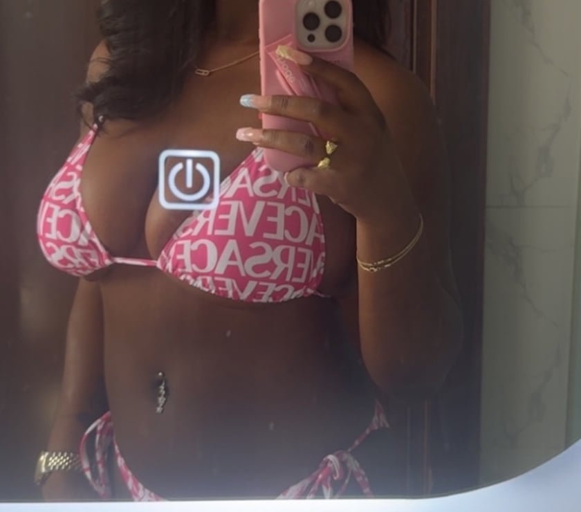 Escorts West Midlands Solihull - Photos for Your Sexy Black Barbie - Available today In SOLIHULL