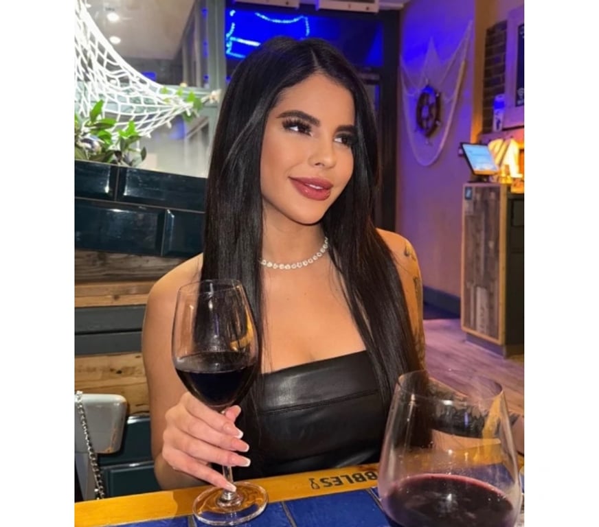 Escorts Cheshire East Crewe - Cheshire East - Photos for 🦋 LAURA SWEET 🦋 LUXURY SERVICES ✨ REAL PICS