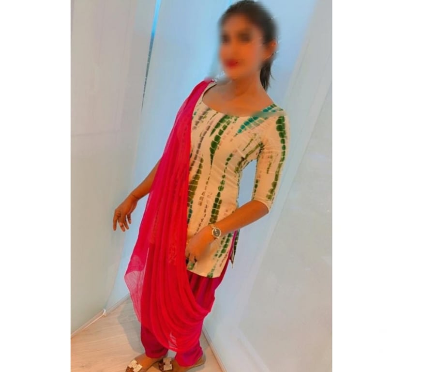 Escorts Leicestershire Leicester - Photos for HARINI tamil girl in Leicester city 💦🫦👅