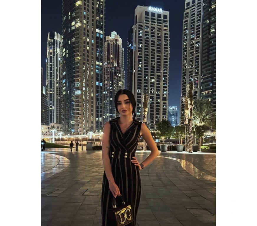 Escorts East London Canning Town - East London - Photos for 💎 Lisa — 19 • Petite • Luxury & Mystery 💎