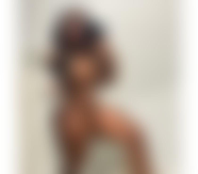 Escorts Chester Cheshire West and Chester - Photos for PARTY COLOMBIAN GIRL FIRST TIME CHESTER full service