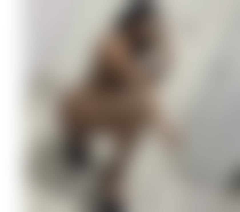 Escorts Derbyshire Derby - Photos for Emily new new în town party girl ONLY OUTCALL