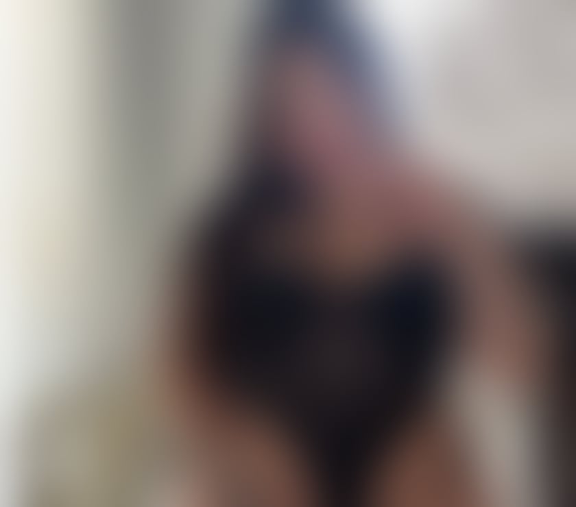 Escort Barkingside Station Redbridge - Photos for Big ass only in barking🍭🍫