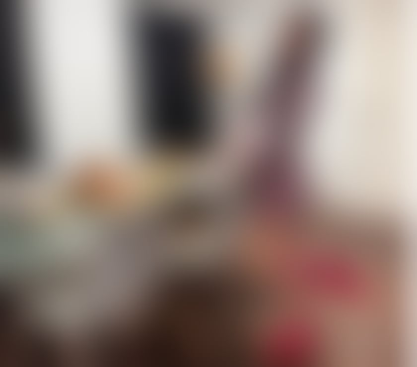 Escorts Cardiff Butetown - Cardiff - Photos for Time to relax. Body to Body massage.