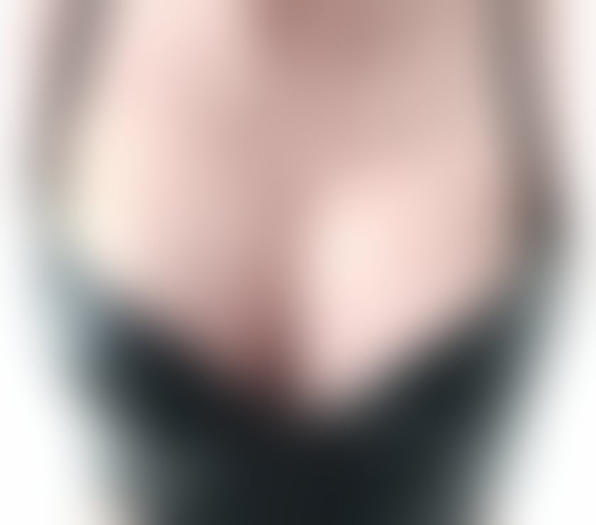 Trans Escorts Kent Canterbury - Photos for TS Dominatrix Party Delightful Brazilian Kiss MILF Fitness