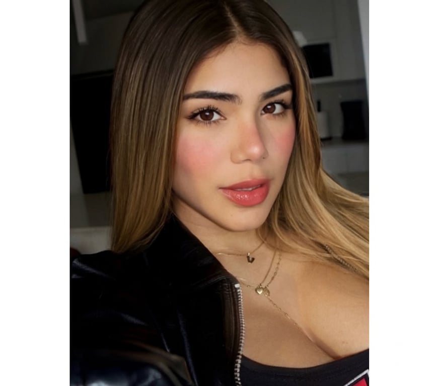 Escorts Dorset Bournemouth, Christchurch and Poole - Photos for BELY 🔥 HOT CURVY BRAZILIAN😏BODY👅PARTY