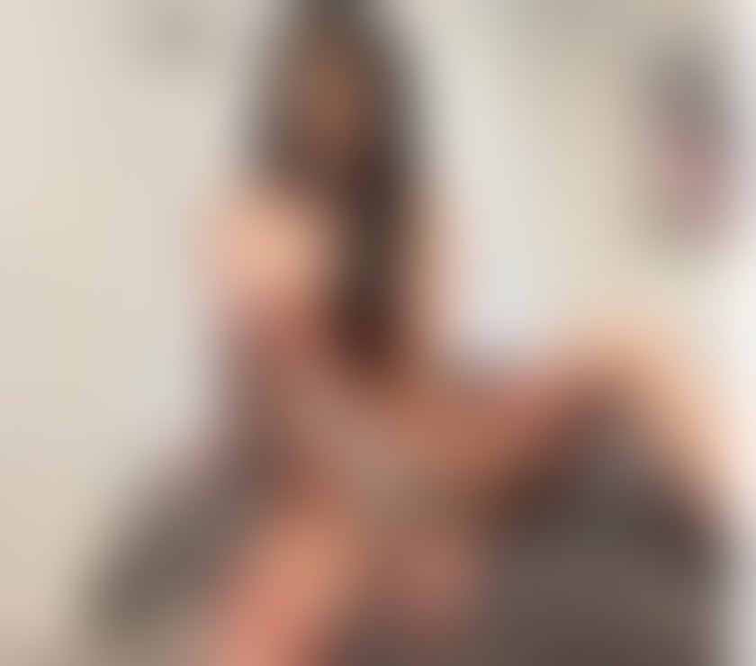 Photos for 🩷☺️Hi Guys I'm Iris Thai girl best service real pic