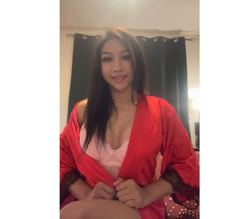 SEXY EMMA THAI LADYBOY 👉TS 💯IN RG41