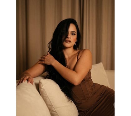 Escort Elephant and Castle South East London - Photos for 💋GORGEOUS CURLY BRUNETTE IN ELEPHANT & CASTLE💋