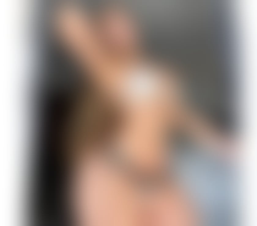 Escorts South East London Crystal Palace - South East London - Photos for 👅Brazilian Lara Party Girl 🥳 New musa in Town 24 7