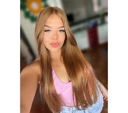 Photos for 👅Brazilian Alanys Party Girl 🥳 New musa in Town 24 7