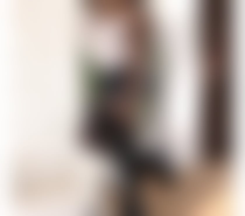 Escorts Central Park Telford and Wrekin - Photos for Emily sweet curvy DOMENICAN 💯PURE A LEVEL