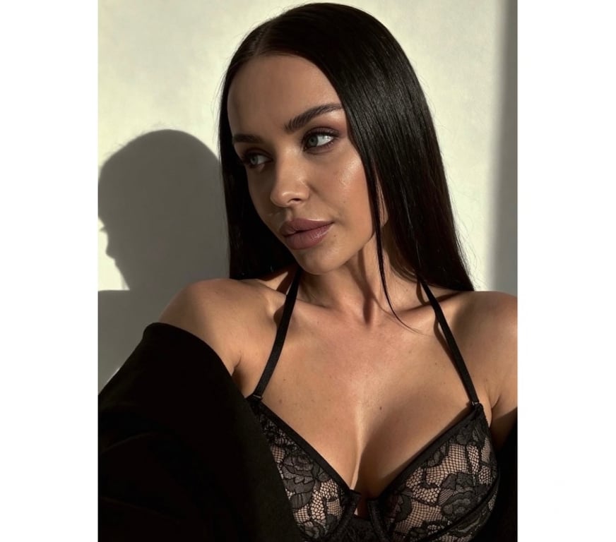 Escorts Hertfordshire Dacorum - Photos for BUSTY BRUNETTE ❤️ OUTCALL ONLY