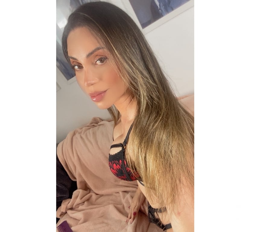 Trans Escorts West Midlands Birmingham - Photos for 🍑🍆 TS ALICE D’CASTRO 📍 IN BIRMINGHAM