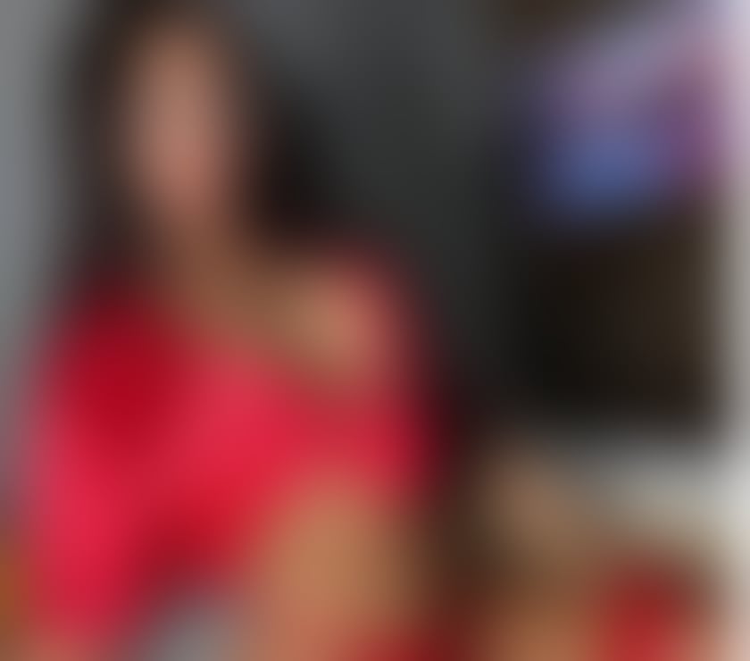 🔥HOT&SWEET🔥EMILY💯BIG ASS🎉PARTY🥂REAL PICS