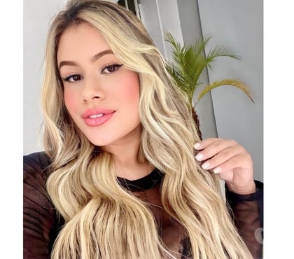 Photos for Safyraa Brazilian 🇧🇷 Natural curves👅🔥