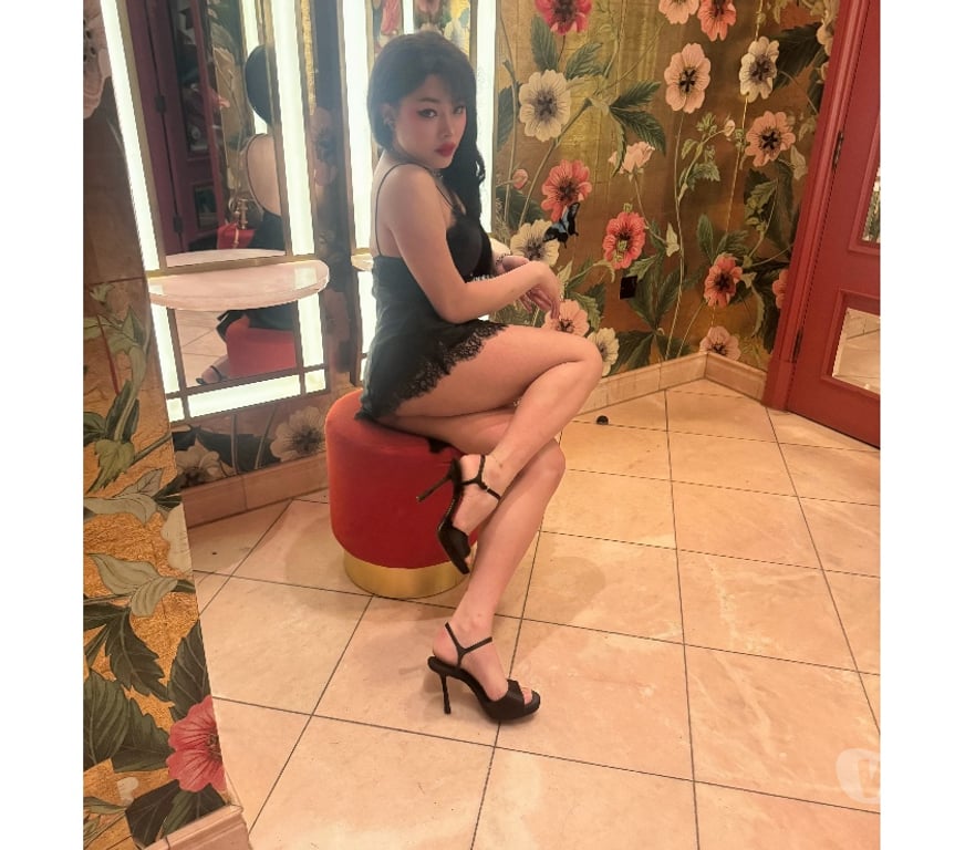 Trans Escorts Glasgow Glasgow City Centre - Glasgow - Photos for TS Thai Charm ladyboy back to Glasgow for a week