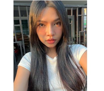 Photos for Jessi New Hot Thai Girl In Your Town 😘 In LE12