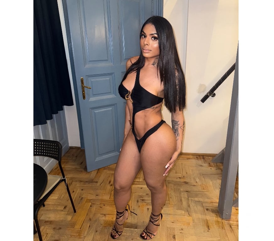 Trans Escorts East London Canary Wharf - East London - Photos for TS EMILY - NUMBER 01