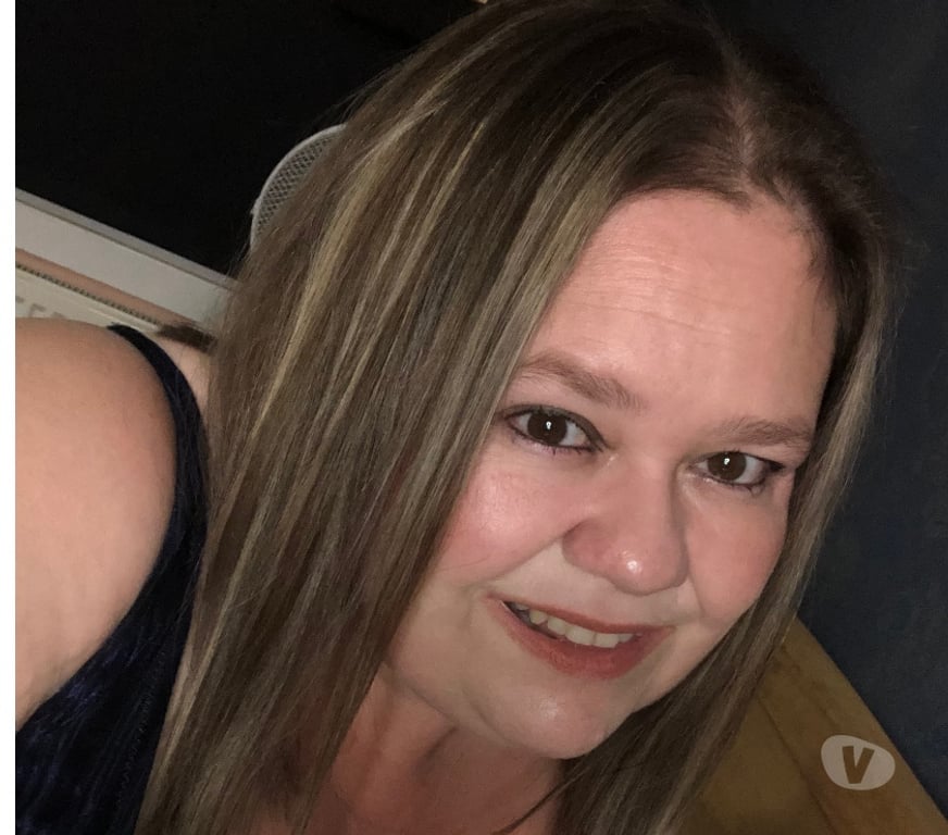 Adult Entertainment East London Plaistow - East London - Photos for Curvy mature brunette