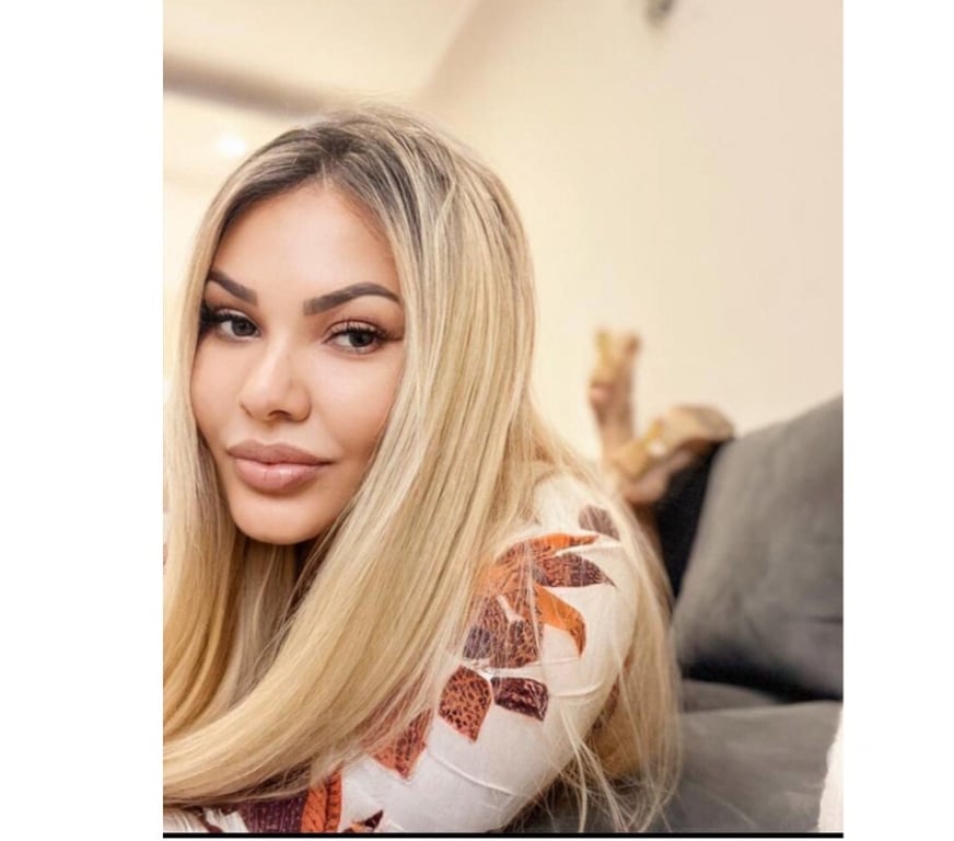 Escorts Somerset Taunton - Somerset - Photos for Valentina Blonde Brazilian In Taunton