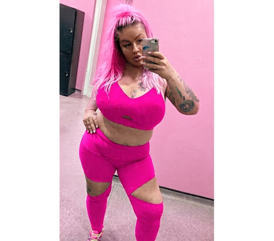 Escorts Essex Colchester - Photos for Jiggly Curvy Milf 😋Colchester Maggie 😘