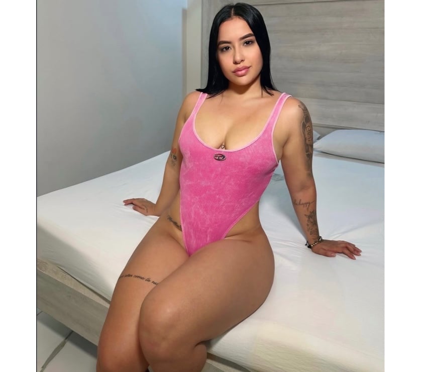 Escorts Bedfordshire Luton - Photos for ALEXANDRA🟢🟢BEAUTIFUL 🇨🇴 COLOMBIAN 🟢🟢✅