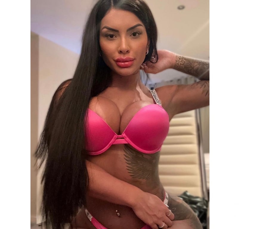 Escorts Oxfordshire Oxford - Photos for Clara Brazilian brunette 💕🇧🇷