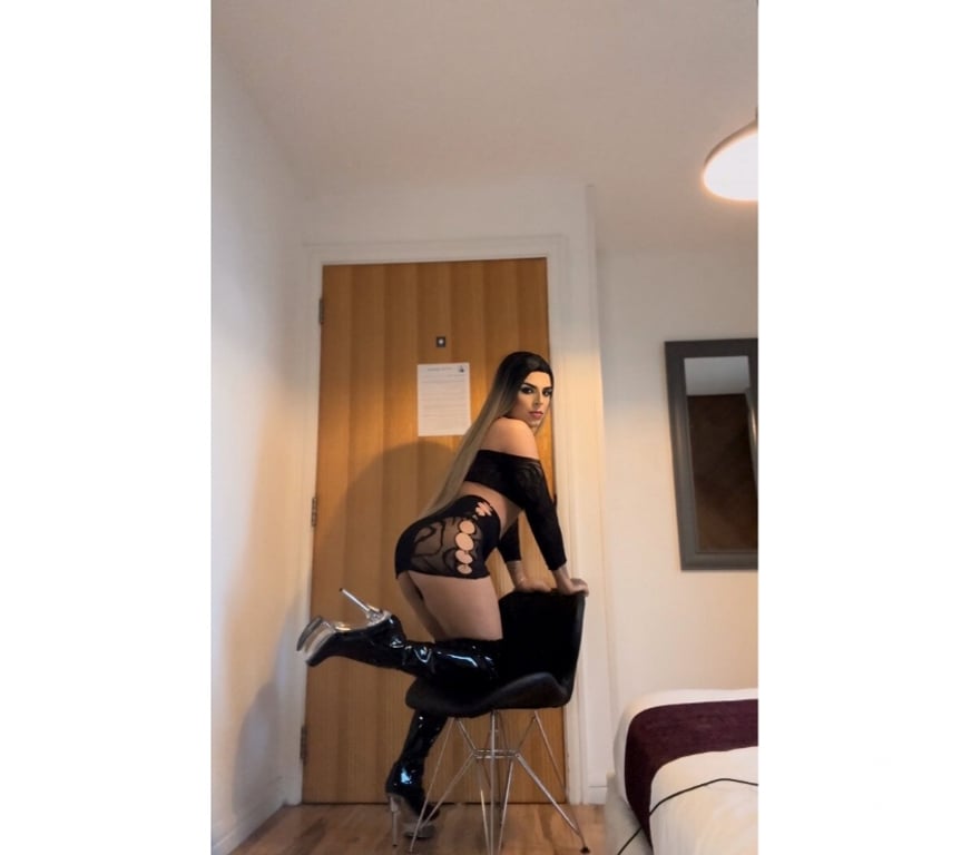 Escorts Worcestershire Worcester - Photos for My name is Loret I'm 29 years old, I'm Brazilian.