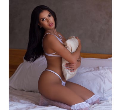 Brazilian Escorts & Erotic Massage Dundee City Centre Dundee - Photos for 🔥 BRUNETTE BRAZILIAN NEW IN TOWN 🔥