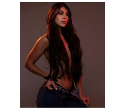 Escorts Harrow Town Centre Harrow - Photos for 🔥IVY, LOOK CLOSER, YOU Might SEE MORE THAN YOU EXPECT