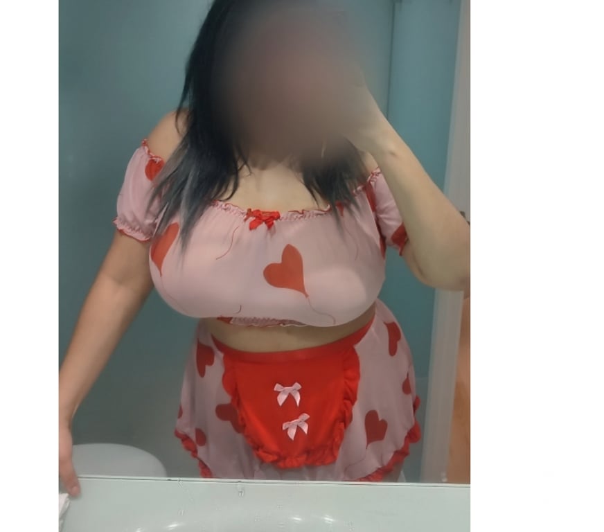 Escorts Lancashire Chorley - Photos for British Caramel Babe Natural 36G. Completely Unmissable