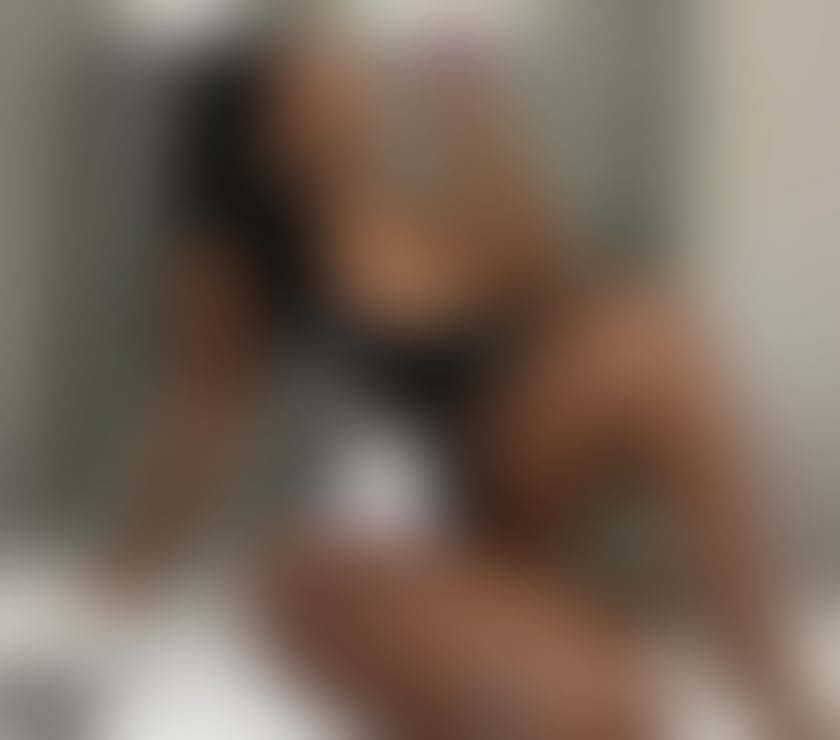 Escorts East London Canary Wharf Station - East London - Photos for DUO PARTY BRAZILIAN GIRLS😈🥂🍾 GOOD SERVICE