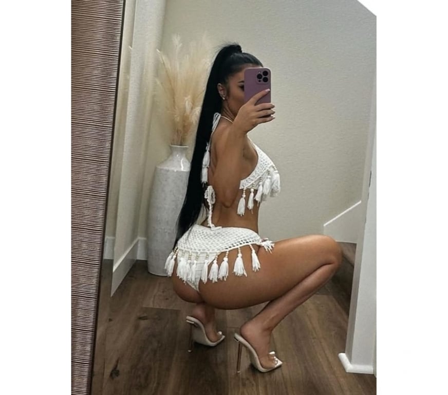 Escorts Greater Manchester Oldham - Photos for ROXY 🍑New🍑party girl🍾🥂🔥📲