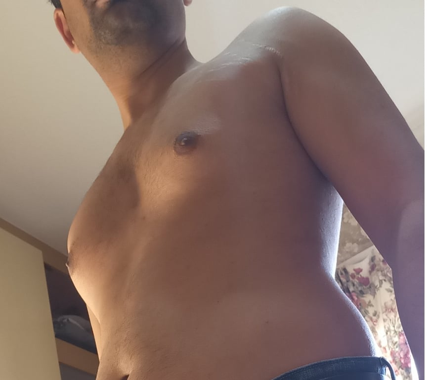 Local Swingers North West London Harrow - Photos for Open-Minded Guy Looking for Fun & Friendly Woman