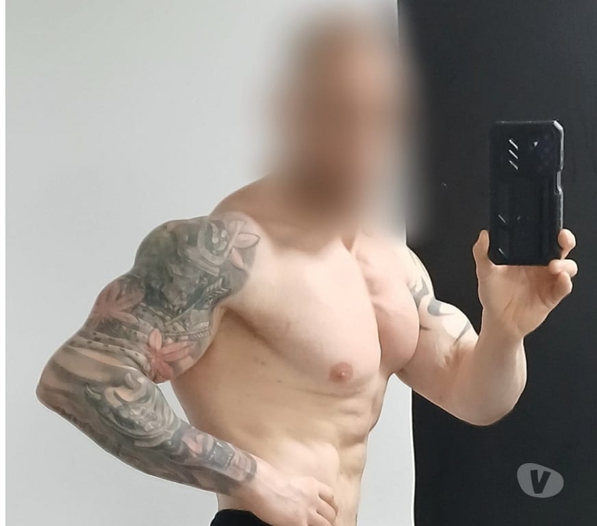  Gay massage North West London Hendon Central - North West London - Photos for Muscular Italian Ex-Model available for massage