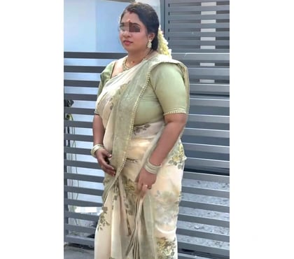 Escorts Harrow Town Centre Harrow - Photos for South indian Tamil Priyanka ❤️