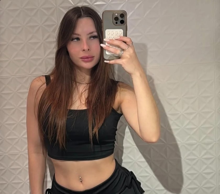 PENELOPE ♥️🇧🇷 Available Now Baby ✅️