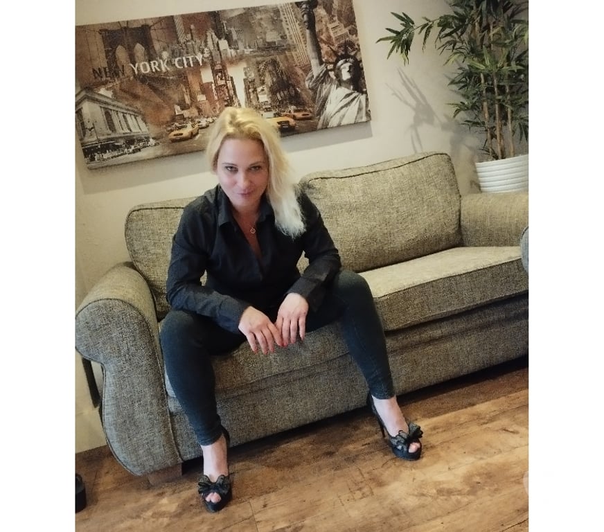 Escorts East London Redbridge - Photos for 🫠💋Miranda last 2days