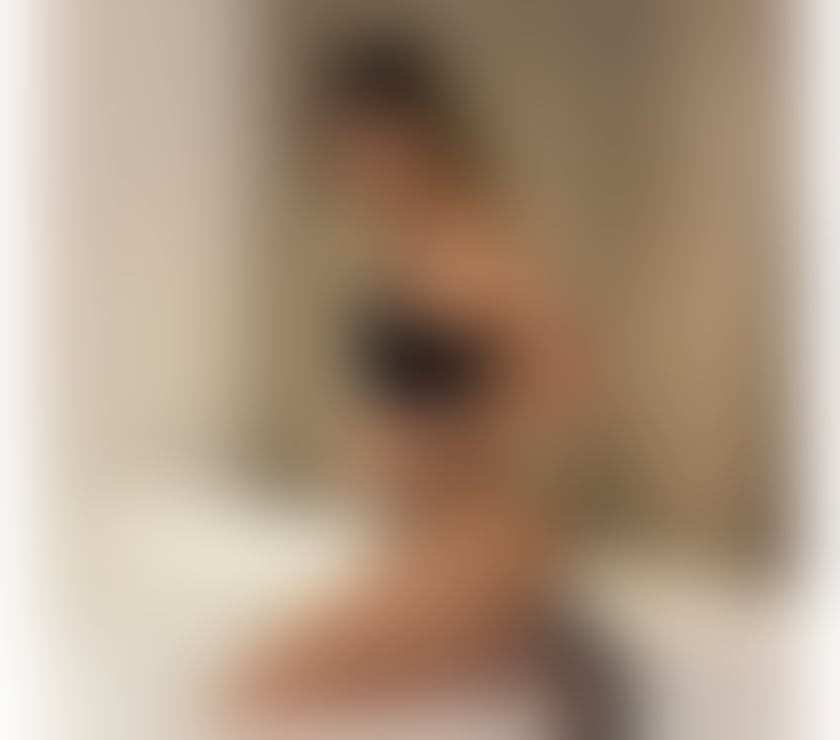 Escorts Hendon North West London - Photos for 🔥The sexy Brazilian blonde🔥