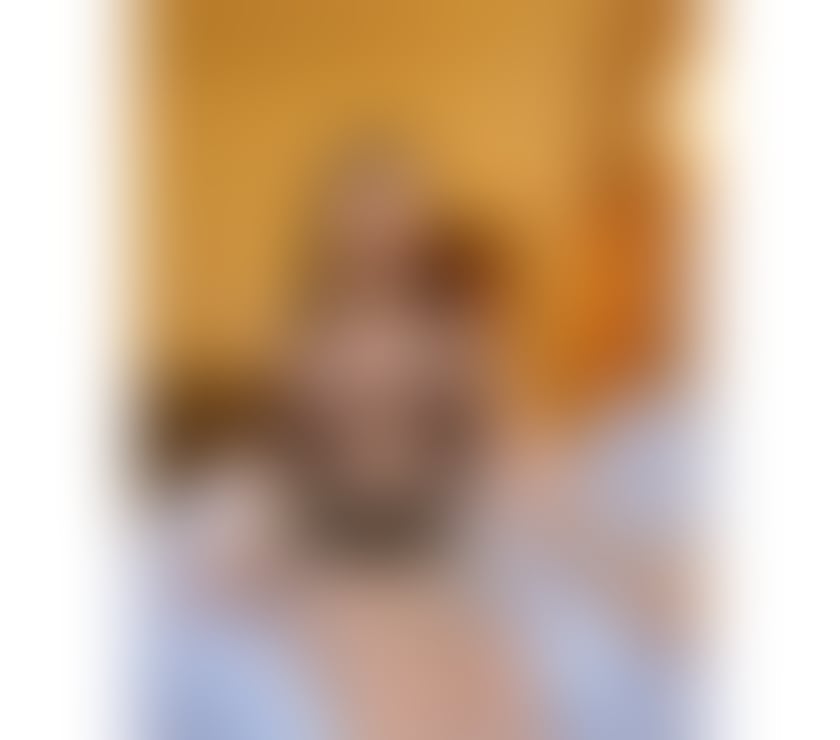 Trans Reading Town Centre Reading - Photos for Ts Gabrielly Soares