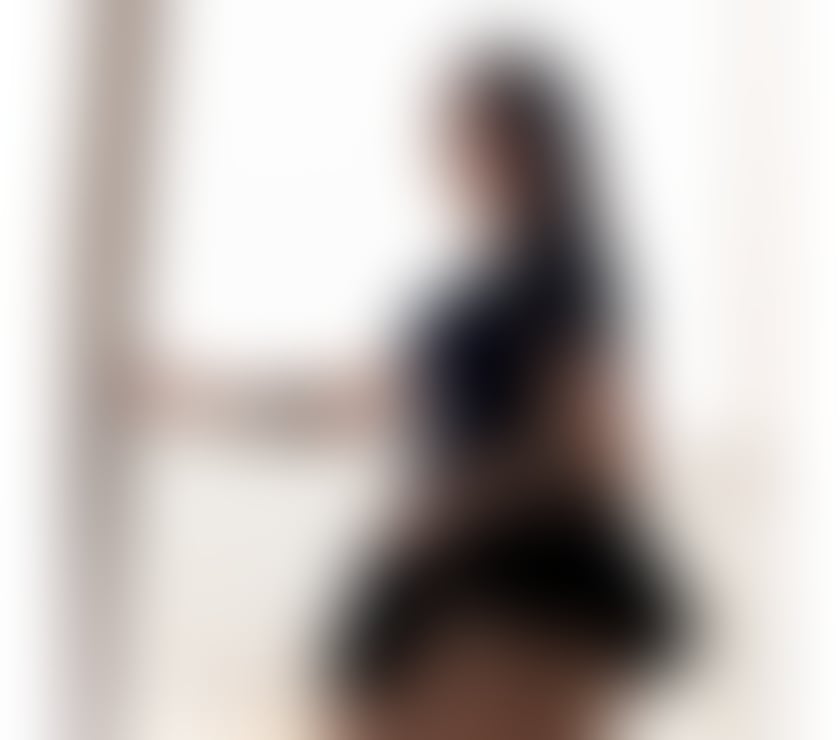 Escorts West Midlands Birmingham - Photos for Sexy Brazilian Blonde, Soft Skin & Company